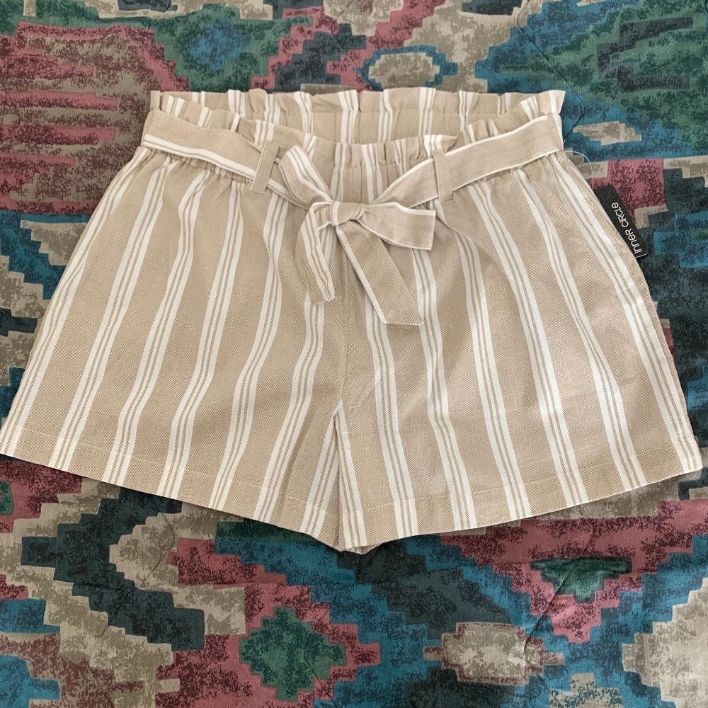 Inner Circle Relaxed Shorts Large NWT